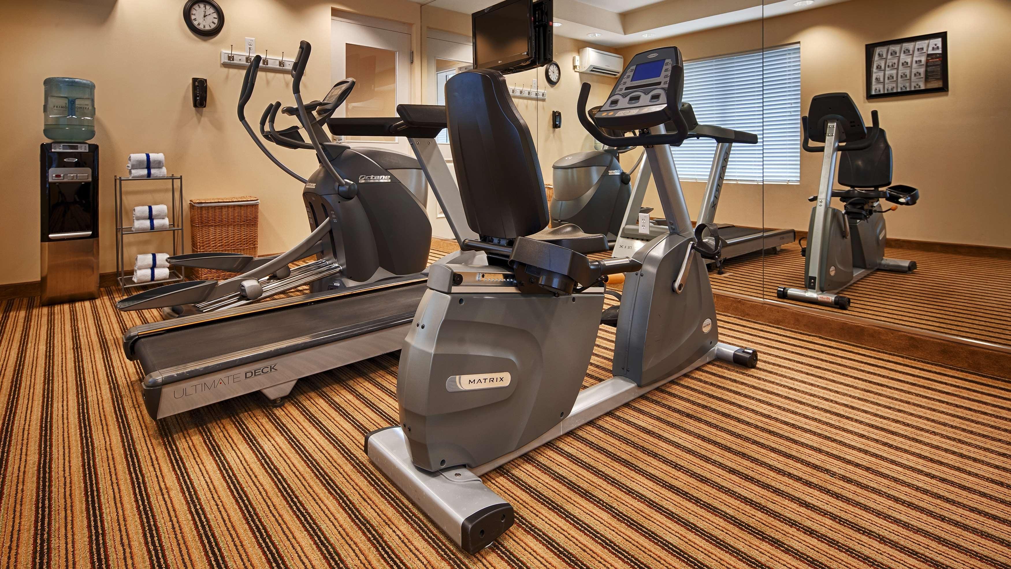 Best Western Plus Westgate Inn And Suites Леленд Екстер'єр фото